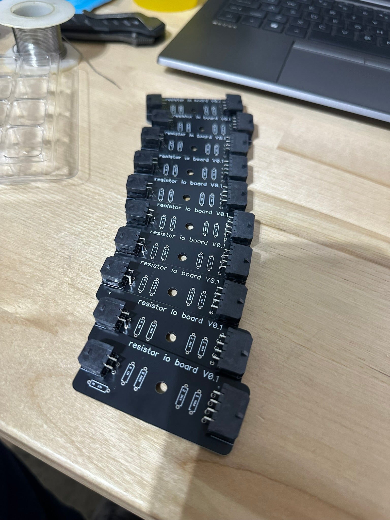 MaxxECU Switch Decoder breakout